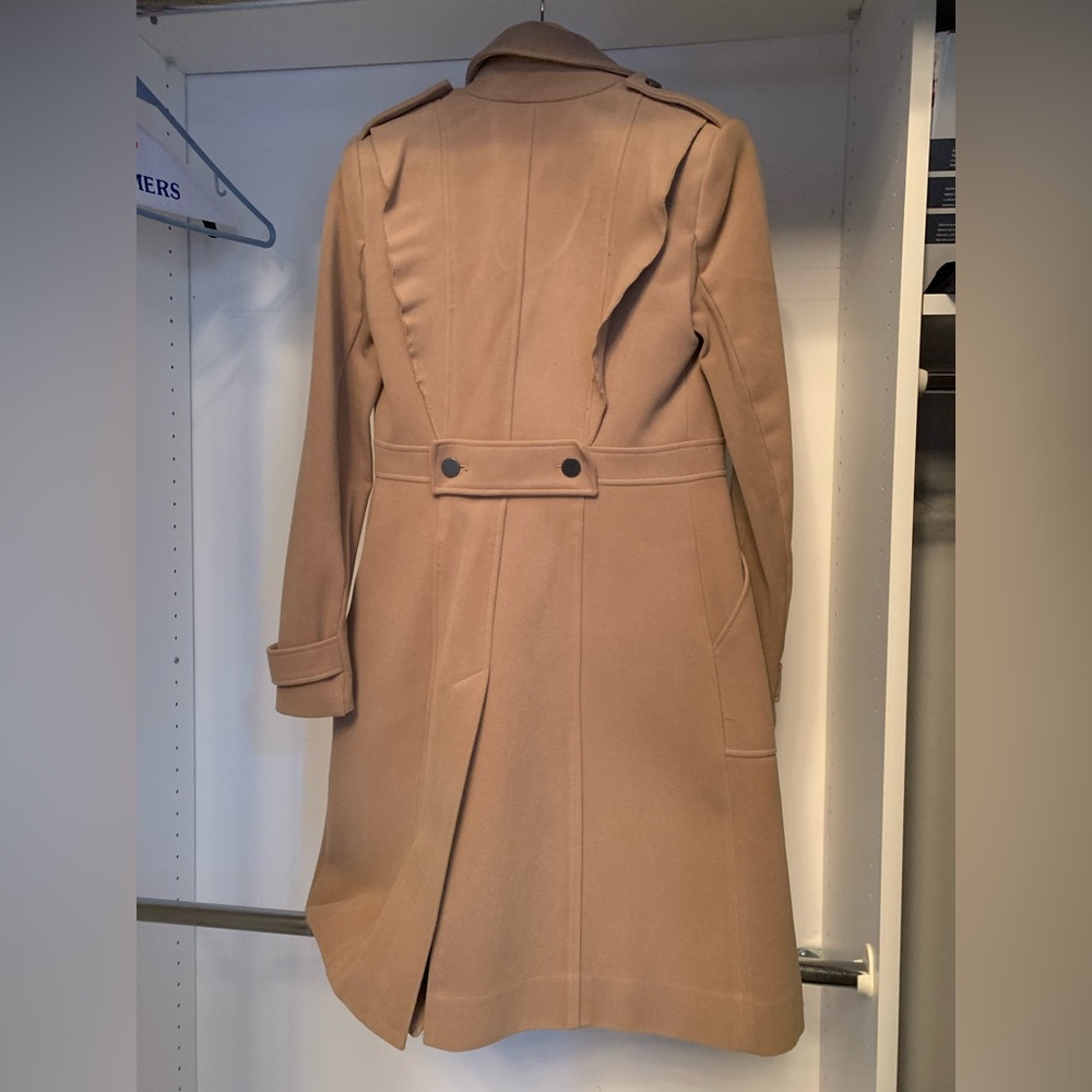 BCBGMAXAZRIA Fayette Ruffle Woven Trench Dress Coat in Sand Tan XS - Picture 7 of 8